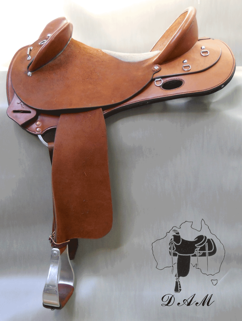 saddle1